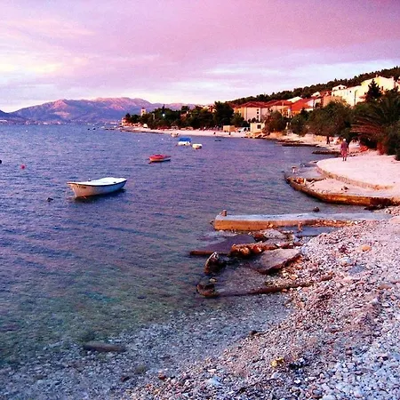 Stonehouse Frida Vikendica Trogir